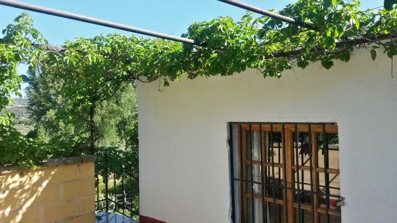 רונדה Apartamento Rural Cristi מראה חיצוני תמונה